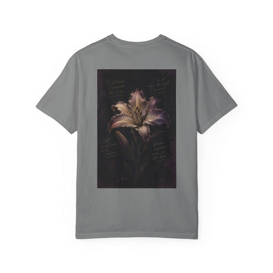 Liorra Women's Dark Lily Graphic T-Shirt - Vintage-Inspired Floral Design on Relaxed Cotton Top