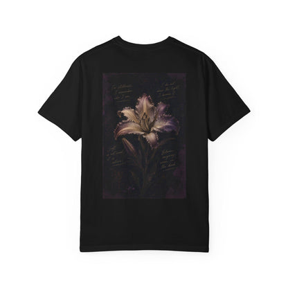 Liorra Women's Dark Lily Graphic T-Shirt - Vintage-Inspired Floral Design on Relaxed Cotton Top